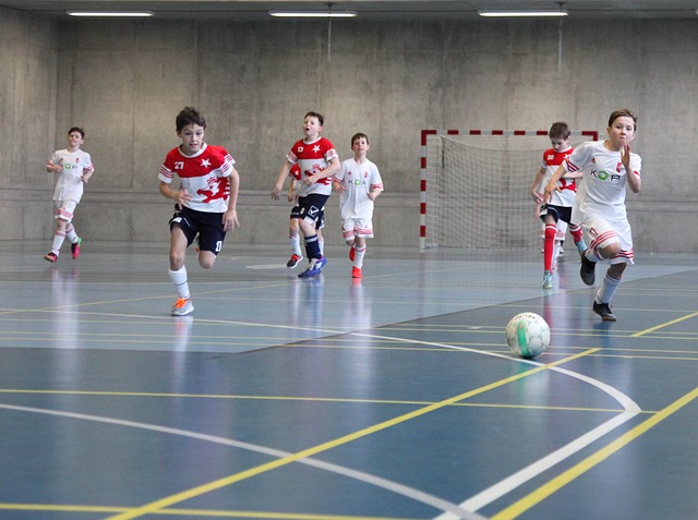 Daftar Harga Sepatu Futsal Terbaik dan Terkeren 2020