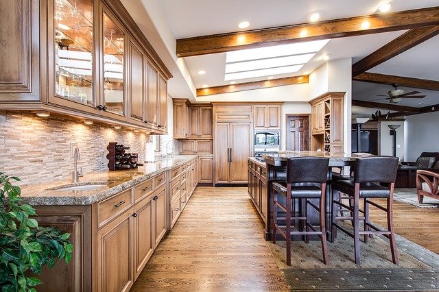 Ingin Dapur Tampak Menarik? Simak Ide Model Rak Dapur Aluminium Dengan Tampilan Modern