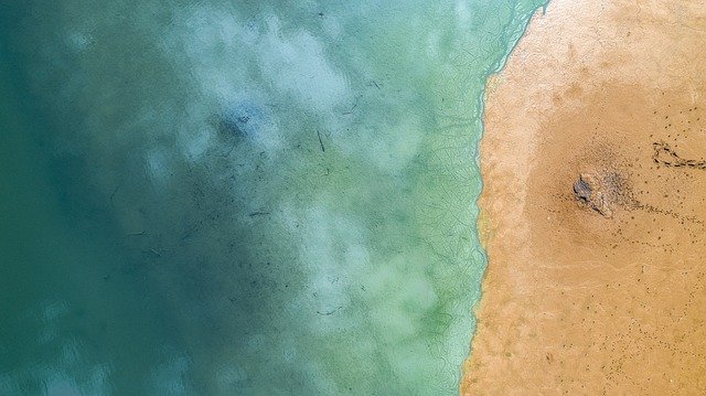 11 Rekomendasi Tempat Wisata di Gresik Yang Indah